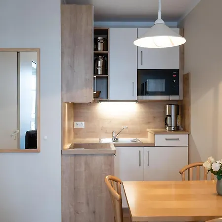 Mit Balkon Ostseenah In Sellin (Rugen)
