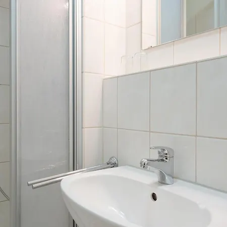 Mit Balkon Ostseenah In * Sellin (Rugen)